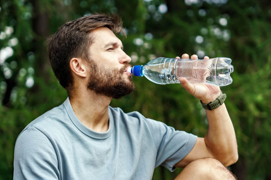 10-beneficios-de-tomar-agua-para-tu-salud--trending-noticias